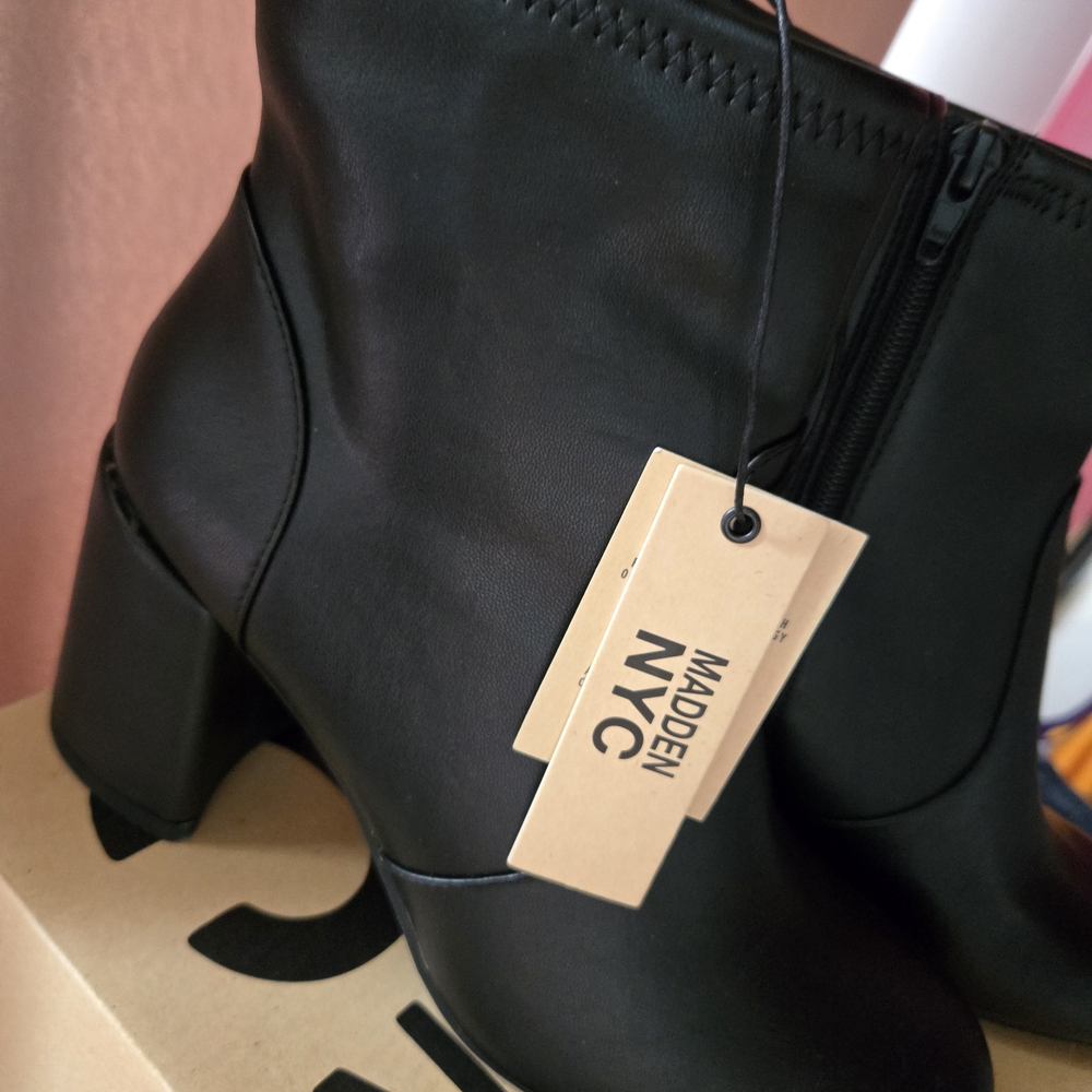 Madden NYC Black Heeled Boots